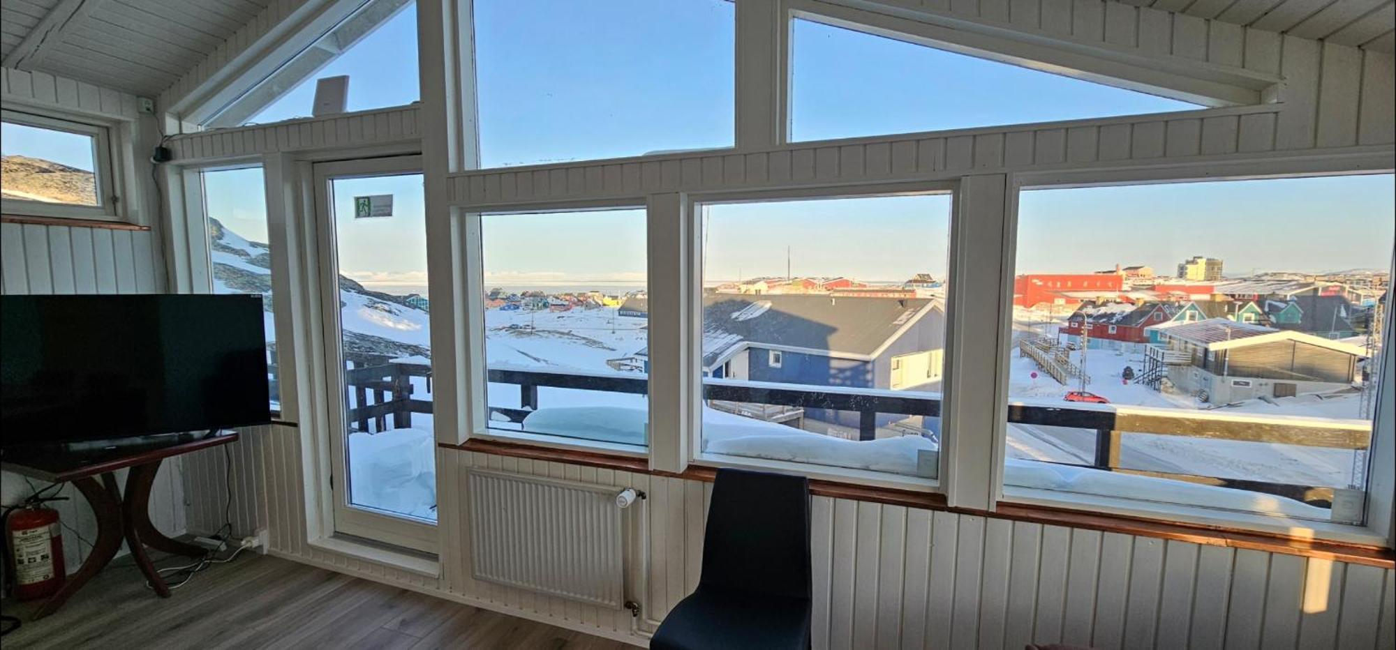 Ilulissat Hostel Экстерьер фото